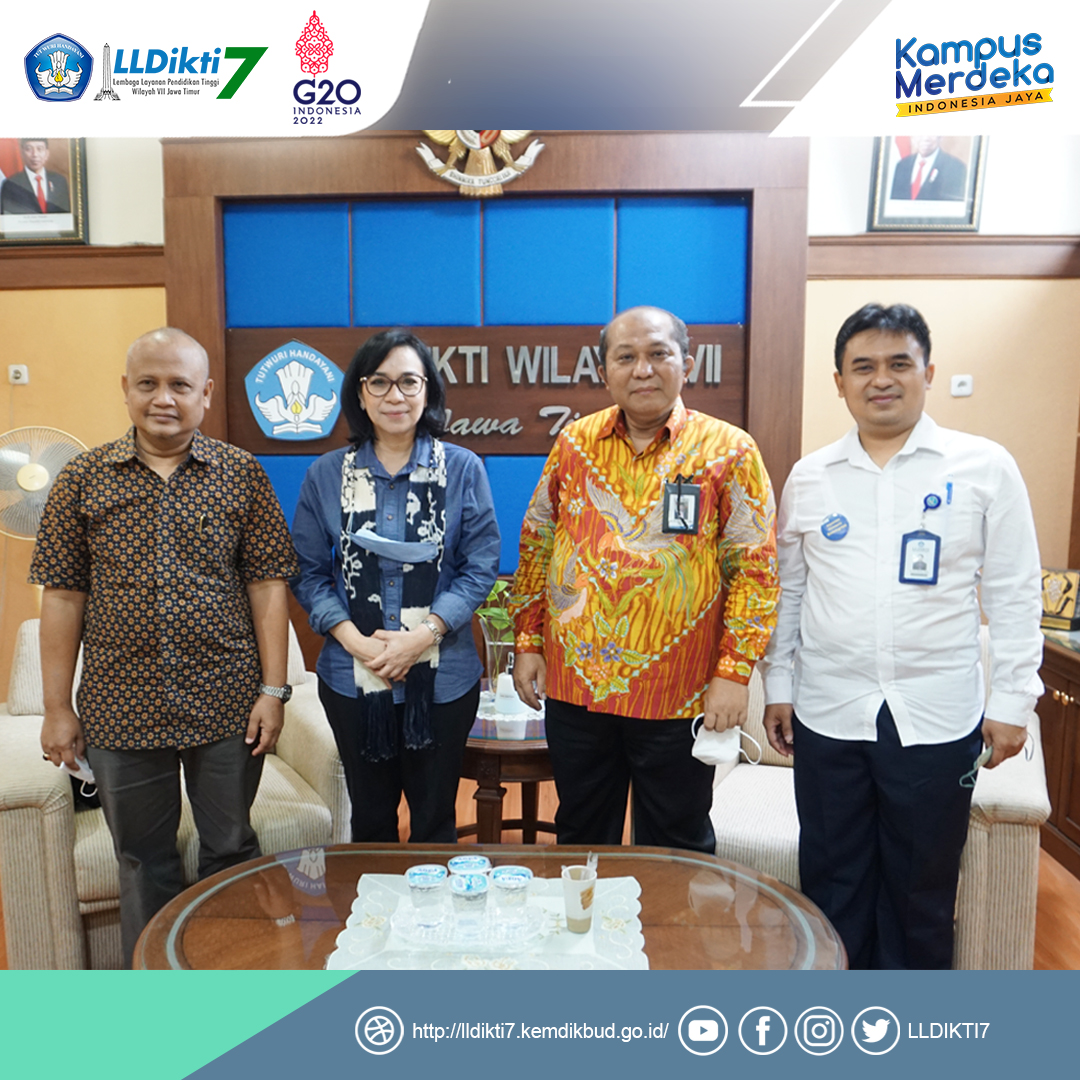 Aktobeda fohishalar va fohishalar Ot va boyinboglarning fotosuratlari